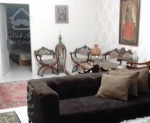 آپارتمان 90متری- میدان چهارباغ