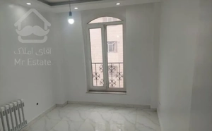 آپارتمان ۸۰‌ متر / فول امکانات/ سالن پرده خور