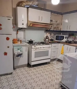 آپارتمان ۱۷۰ متری