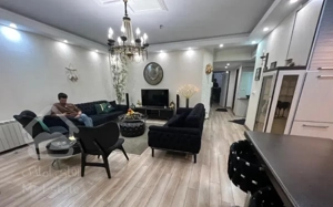 ۱۰۷متر/۲خواب/فول امکانات/طبقه۷مجتمع