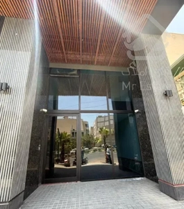 آپارتمان ۲۵۰ متری آجودانیه