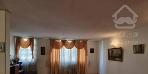 ۱۸۲متر/۴خواب/قدرالسهم۹۴/پارکینگ دارد
