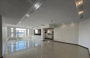 ۱۷۵متر ۳خواب ۲پارکینگ لابی من دار استخرفعال گلزار