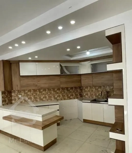 آپارتمان ۹۰متری آیما اذریزدی (سونا-جکوزی)