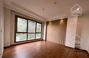 پاسداران گلستان 180 متر سه خوابه  دو پارکینگ سندی