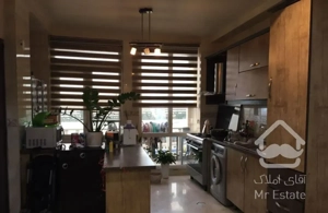 آپارتمان 86 متری دو خواب رو به آفتاب بالکن دار