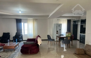 اجاره آپارتمان ۱۳۵متر تک واحد بلوار منفرد