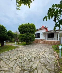 خانه باغ شخصی ساز با درختان باربر ۵۶۰ متری