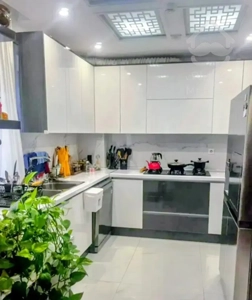 آپارتمان/۱۴۵متری /۳خواب/حکیمیه