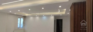 واحد ۹۵ متری دارای پارکینگ گلشهر