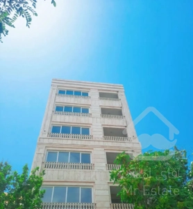۸۱ متر خوش‌نقشه / پارکینگ و انباری / سند ۶دانگ