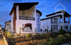 اجاره ویلا شهرکی۳۵۰متری