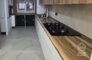 ونک ۱۵۷متر  آپارتمان مسکونی شیخ بهایی شمالی