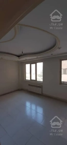 ۱۰۷ متری سند تک برگ دریاچه