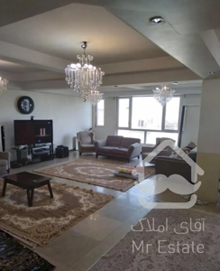 جنت اباد مرکزی ۱۳۶متر غرق در نور