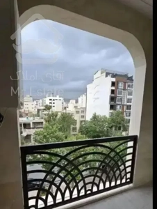 واحد صفر 120 متری طبقه سوم فروش فوری