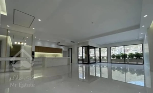 خرید جذاب شب عید (۱۵۰متر تاپ لوکیشن منطقه)