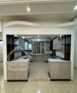 فروش آپارتمان ۸۰ متری ۲ خوابه در گلسرخی