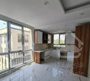صاحب خانه ۱۲۰ متری شوید کنار دریاچه چیتگر
