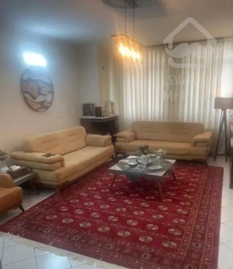آپارتمان ۱۳۰متر پاتریس/۳خوابه/تک واحدی/دونبش