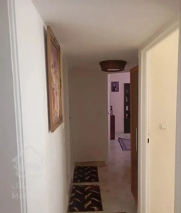 آپارتمان سه نبش