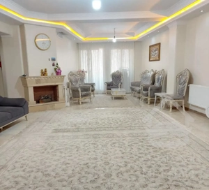 ۱۴۷ متر سه خوابه فول ( لطف علی خانی پارس )