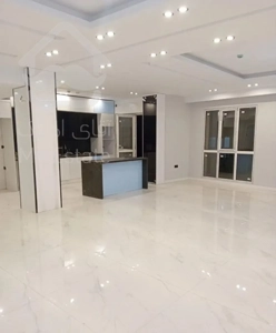 فاطمی لارستان ۱۵۰ متر سه خوابه کلید نخورده