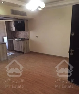 شهران شمالی/65متری/6ساله