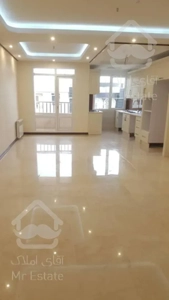 91متر/کلید نخورده/روبه افتاب