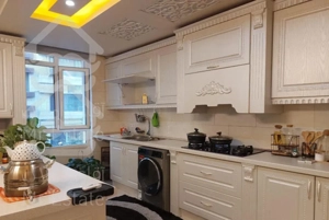 ۱۱۸ متر ۲ خواب تک واحدی  نوساز  شهرک غرب