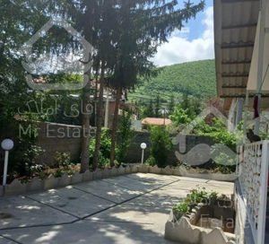 ویلا دربست ومشرف به جنگل