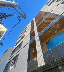 آپارتمان نوساز / کاشانک