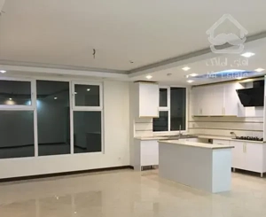 ۱۳۰متر  سه خواب  تخلیه