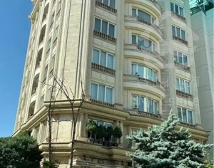 نیاوران ۵ واحد ۲۳۵ متری یکجا