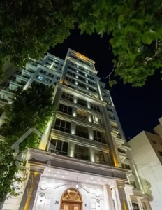 ۱۳۷ متر / ۳ خواب / کم واحد / سند آماده