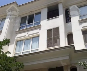 ١٣٠ متر شهرک هما شخصی ساز