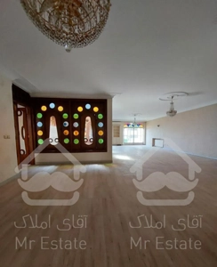 آپارتمان ۲۸۰ متر ۴خواب دو پارکینگ