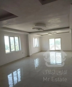 آپارتمان ۱۶۰متر استخردار