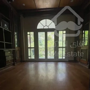 نیاوران/۱۸۰متر + ۱۰۰متر قدرالسهم+۷۰مترتراس/سندشخصی