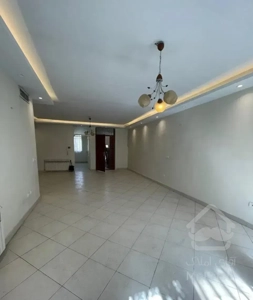 ۱۴۰متر خوش نقشه و غرق نور و نایاب در لارستان