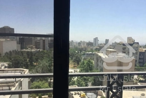 نیاوران۲۴۰ متر۳خ مشاعات فول استخر رو بازوسرپوشیده