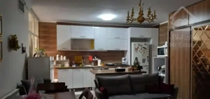 فروش واحد نقلی در محدوده جمهوری-ولیعصر