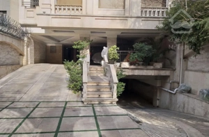 فروش آپارتمان ۸۵ متری ۲ خوابه در نیاوران