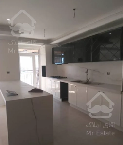 ۱۵۵ متر آپارتمان نوساز در  منطقه