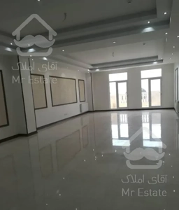 114متر نوساز رو به خیابان فاز2