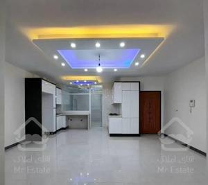 ۵۳ متر*فول امکانات*نورگیر مستقیم