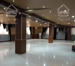 ۳۰۰ متر آپارتمان فلت با موقعیت اداری تجاری