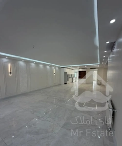 آپارتمان ۱۴۰ متری تک واحدی سه خواب طبقه ۵