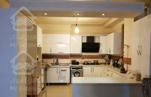 140متر اوین غرق نور