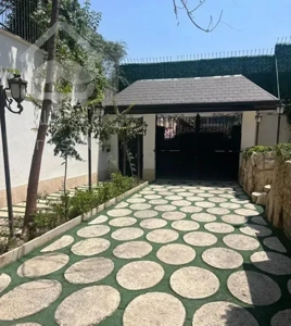 ۶۴۵ متر ویلایی ۳ طبقه / سند پاک / شهرک غرب